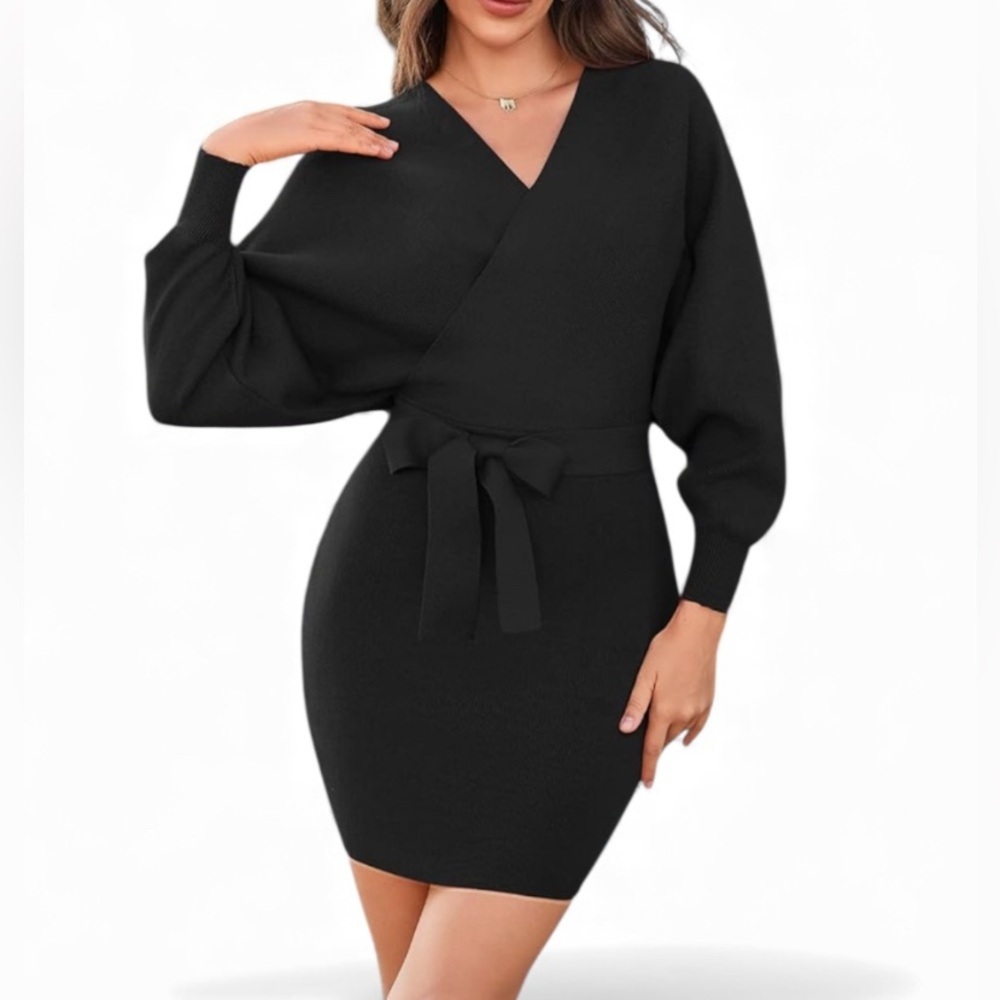 Elegant Black Knit Mini Dress with Batwing Sleeves